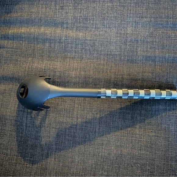 items around the house…kitchen - Picture 7 of 13